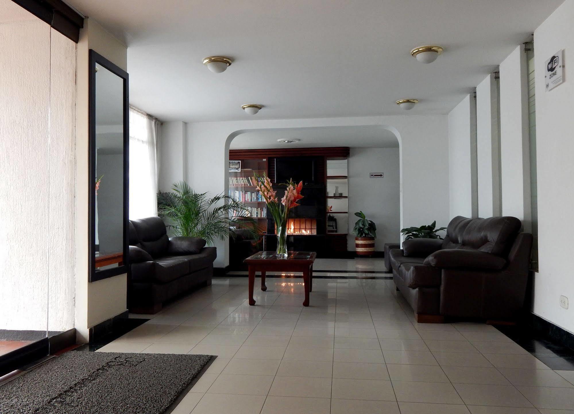Apartamentos Galerias Богота Экстерьер фото